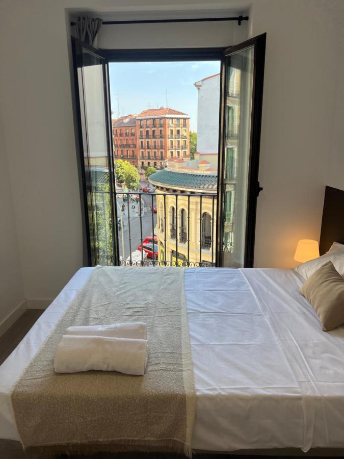 Casa De Huespedes Mi Lla Hotel Madrid Kültér fotó